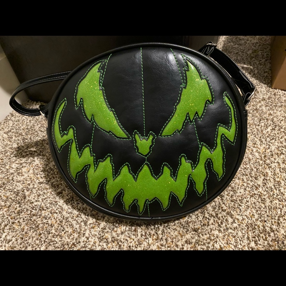 Reserved for @apopbat LOVE PAIN STITCHES DONT BUY